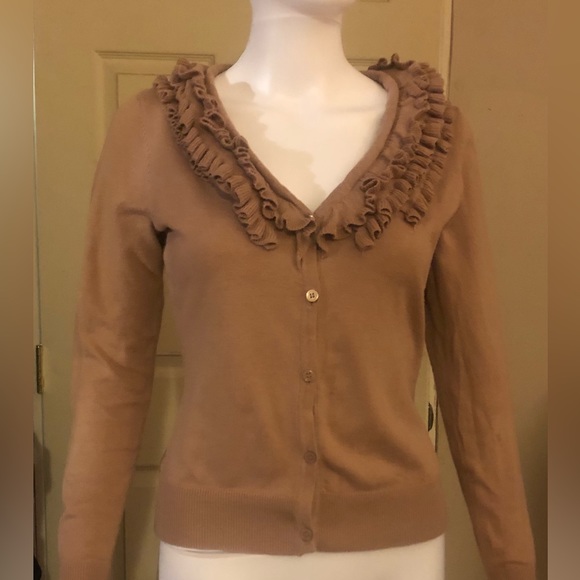H&M Ruffled Collar V-neck cardigan sweater SMALL - Picture 2 of 6